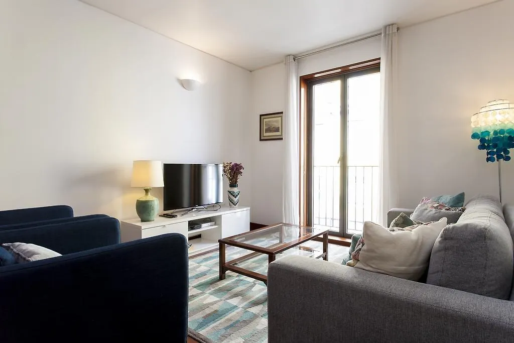 Charming 2-Bedroom Apartment In The City Centre Lisboa