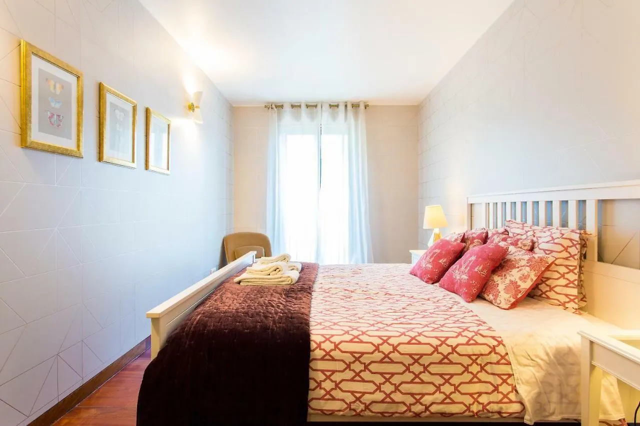 Charming 2-Bedroom Apartment In The City Centre Lisboa 0*,