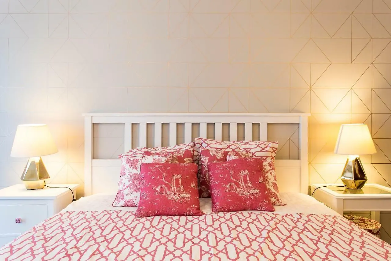 Charming 2-Bedroom Apartment In The City Centre Lisboa Portugalsko